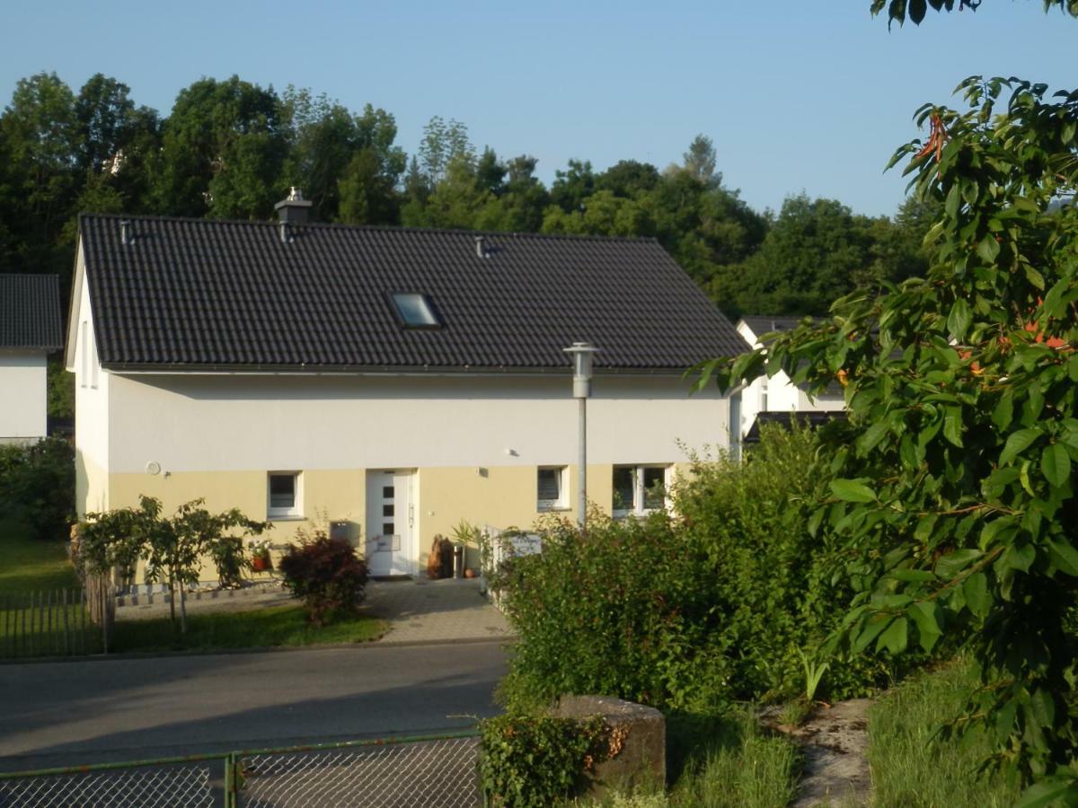 Bed & Breakfast Engen Buitenkant foto